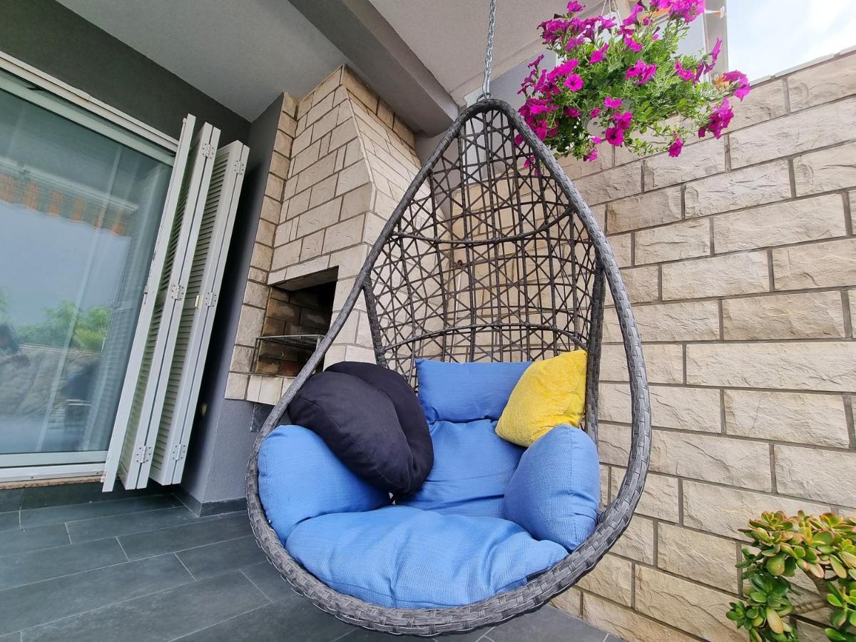 Deluxe Novalja Apartment Bagian luar foto